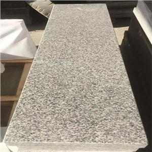 G603 graniidist kerbstone plaat