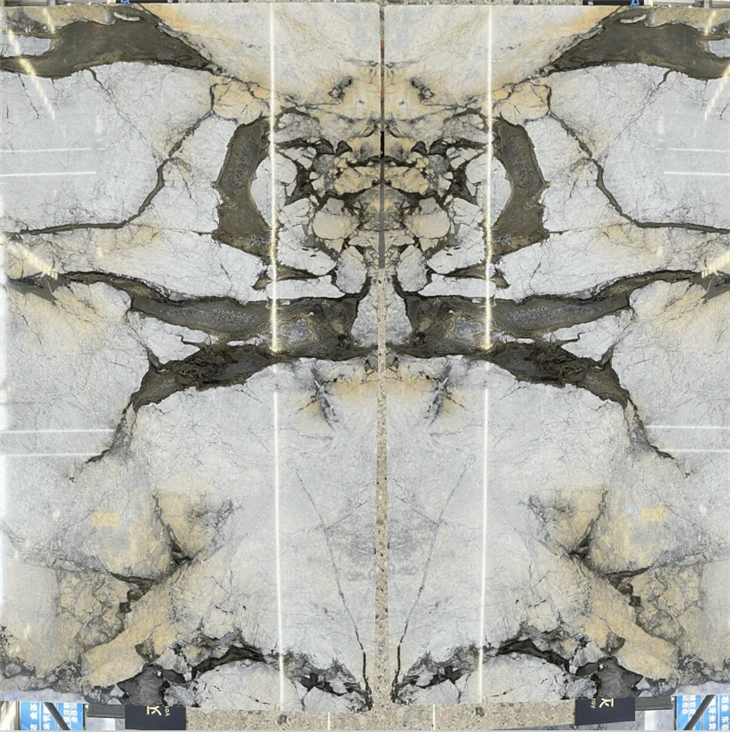 Calacatta rauast marmorist plaat